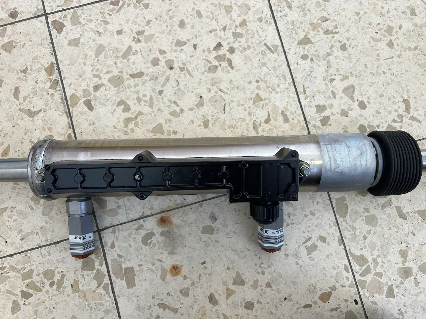 Mercedes-Benz Actros Arbeitszylinder, Servolenkung A9604661092 NEU