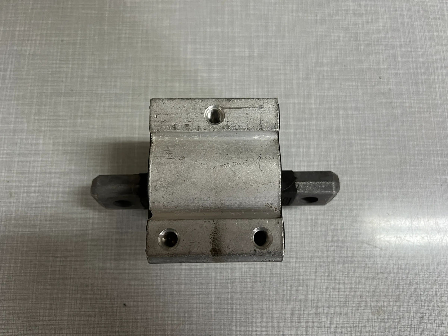 Original Mercedes-Benz Motorlager Hinten A2212400918 NEU