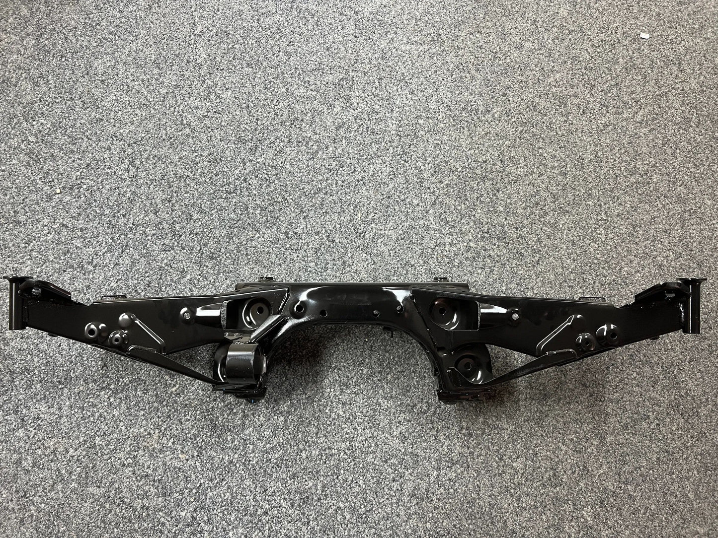 ORIGINAL BMW X1 F48 F45 F46 Hinterachsträger Achsträger hinten 6862558 NEU