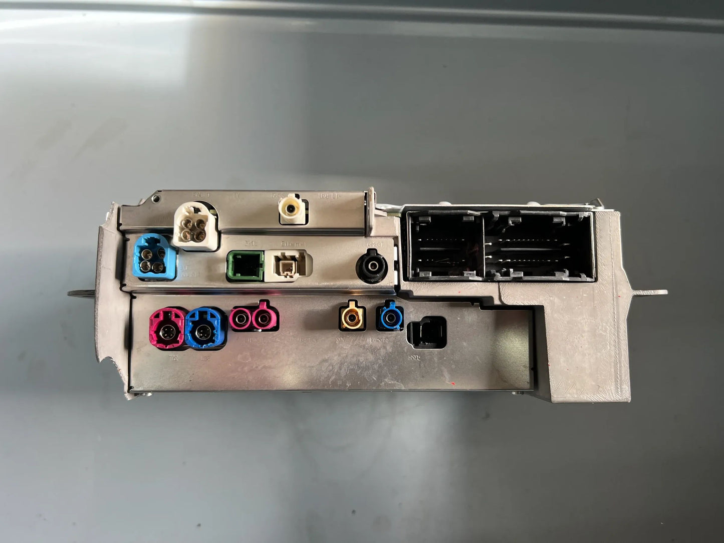Original Mercedes Benz Steuergerät Head Unit A1679003037 NEU