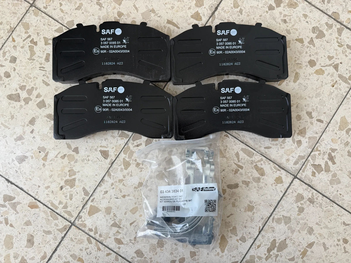 Original SAF Bremsbelag-Satz 22,5"' SK7 - 03057008501 NEU