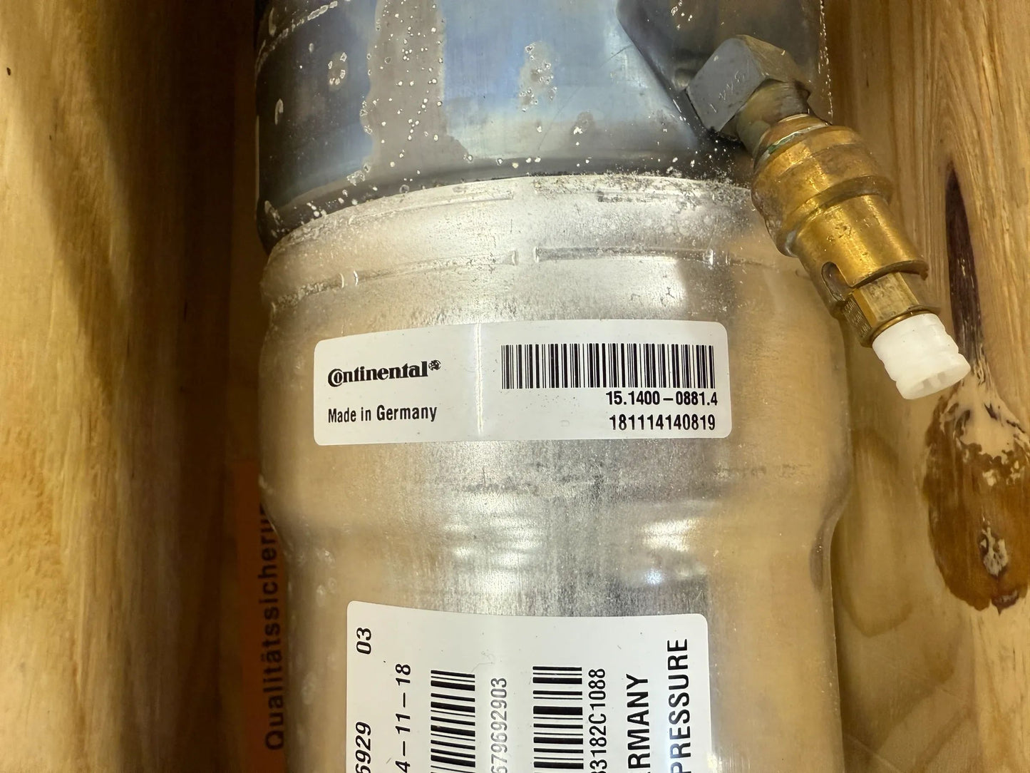 Original BMW 7er F02/F04 Luftfederbein hinten links 6796929 37126796929 NEU