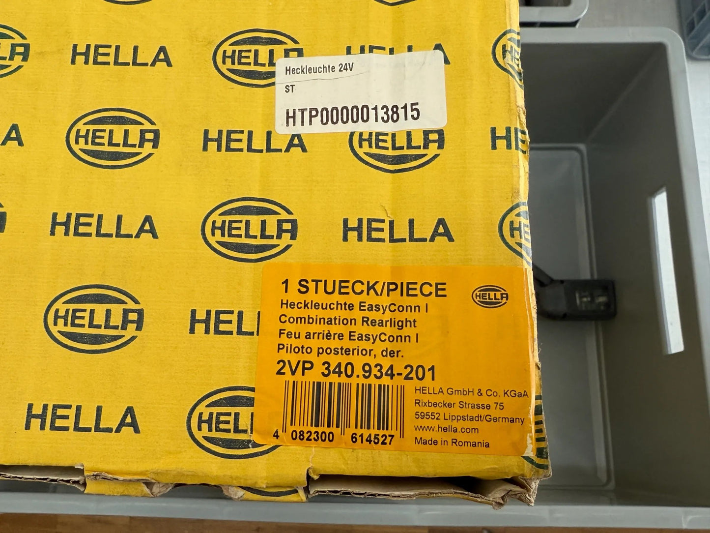 Original Hella Heckleuchte Rechts 2VP 340 934-201 NEU