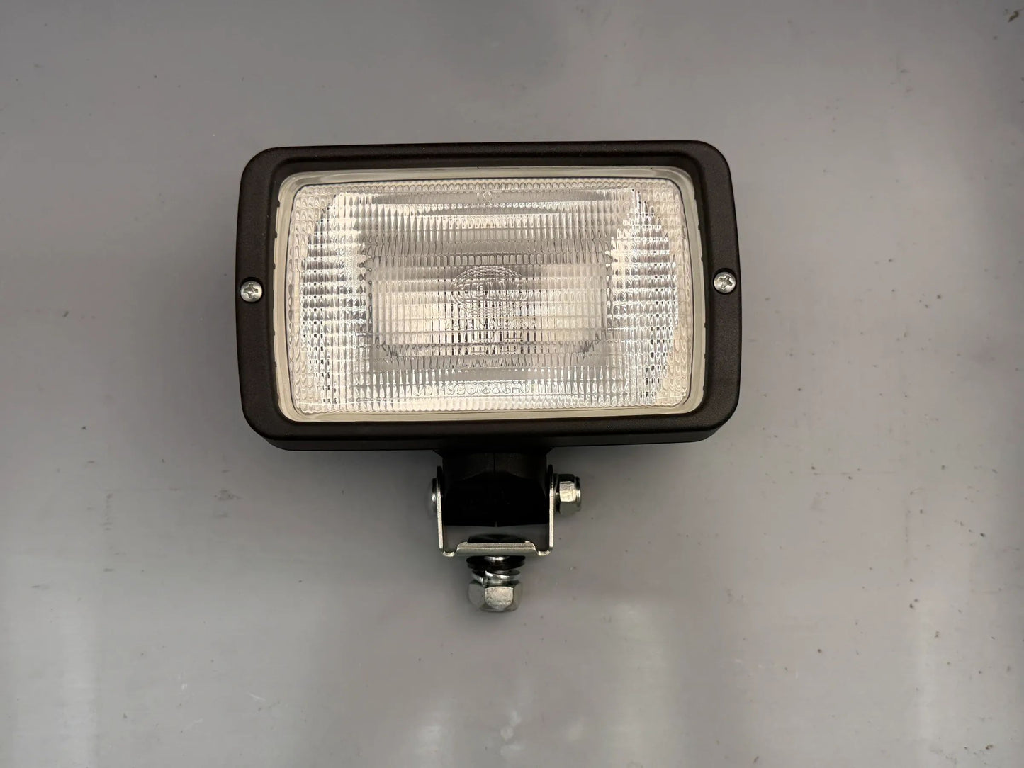 Original Hella Arbeitsscheinwerfer 1GA 006 876-001 NEU