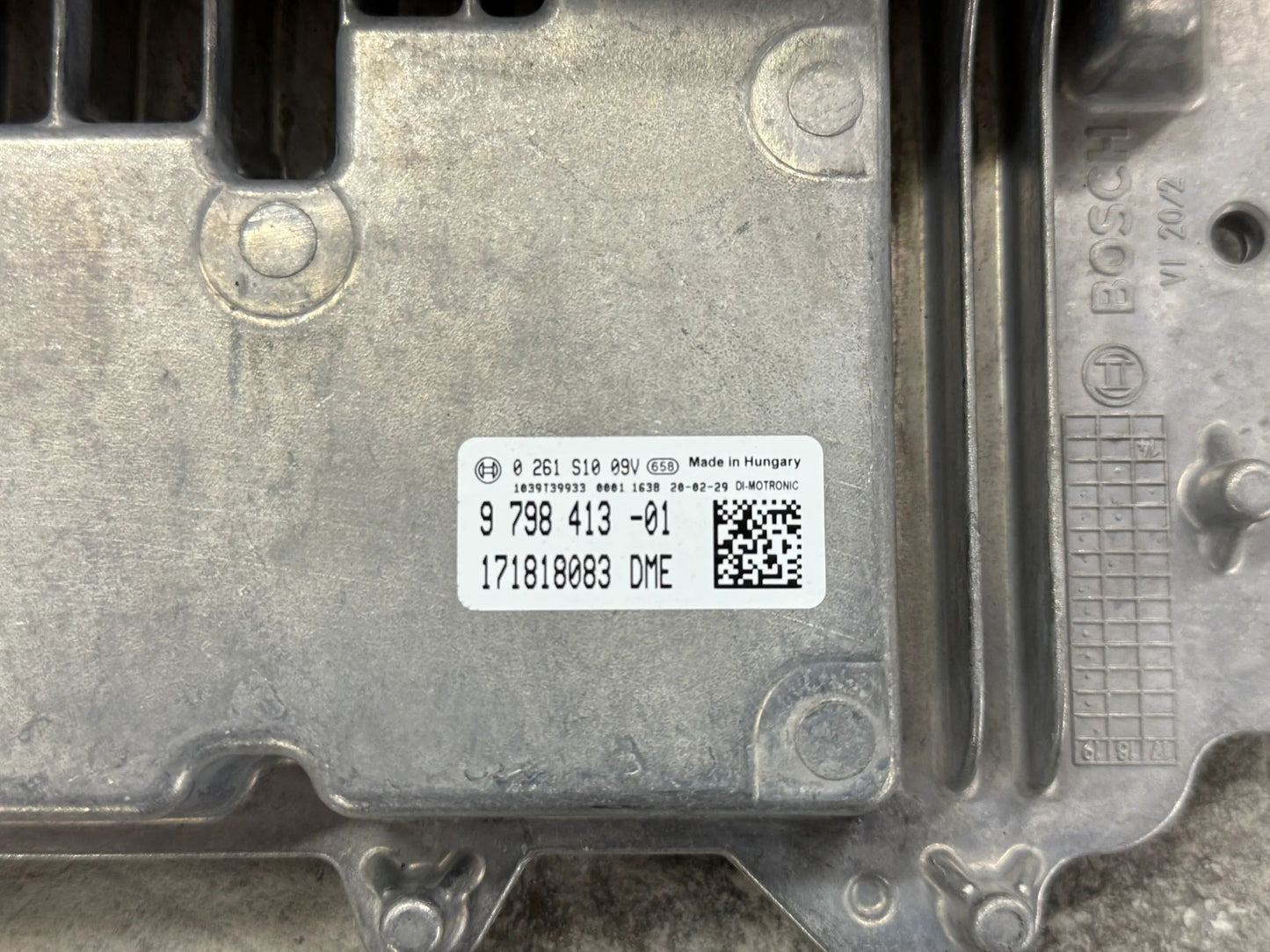 Original BMW i12 i8 MEVD1723 9798413 222448610888 NEU