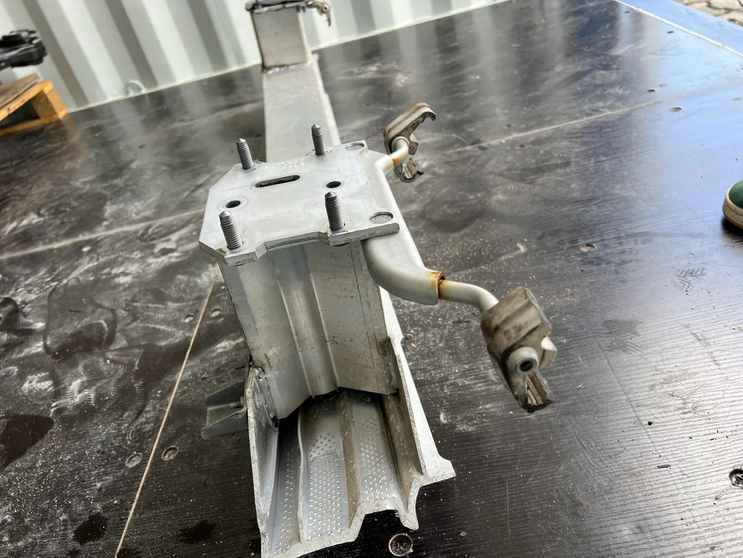 Original Mercedes-Benz S-KLASSE W222 Heckquerträger A2226103500 NEU