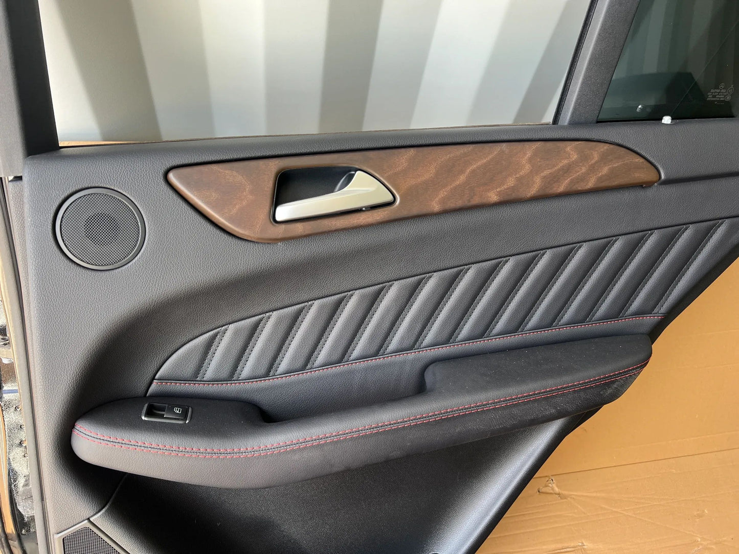 Original Mercedes-Benz GLE COUPÉ W166 TÜR HINTEN RECHTS 9040 Schwarz NEU