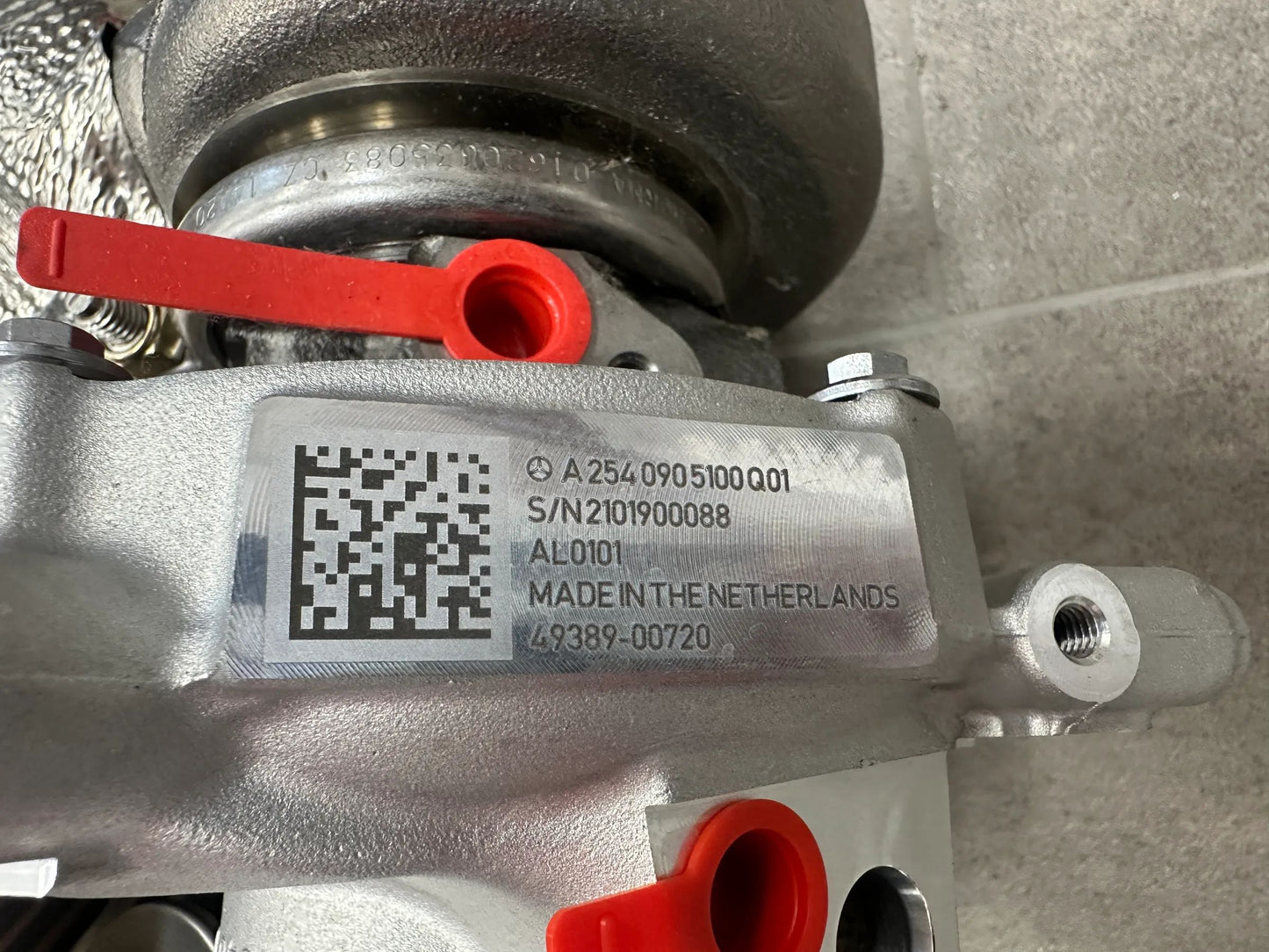 ORIGINAL Mercedes Benz Turbolader A2540905100 NEU