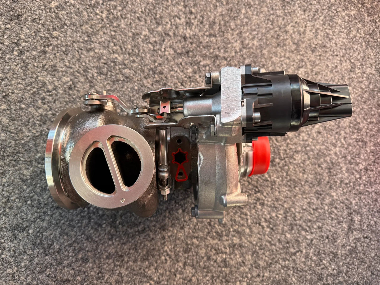 Original Borgwarner BMW G60 Turbolader 5A44A9702 11655A44A9702 NEU