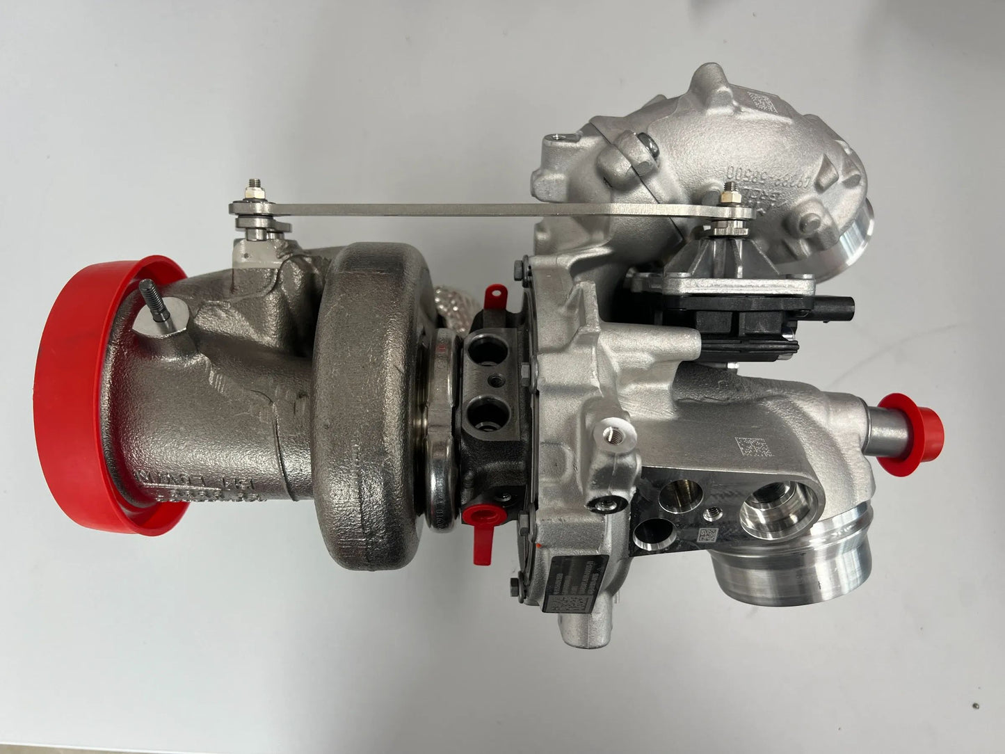 ORIGINAL MERCEDES-BENZ TURBOLADER A2540903500 49389-00715 NEU