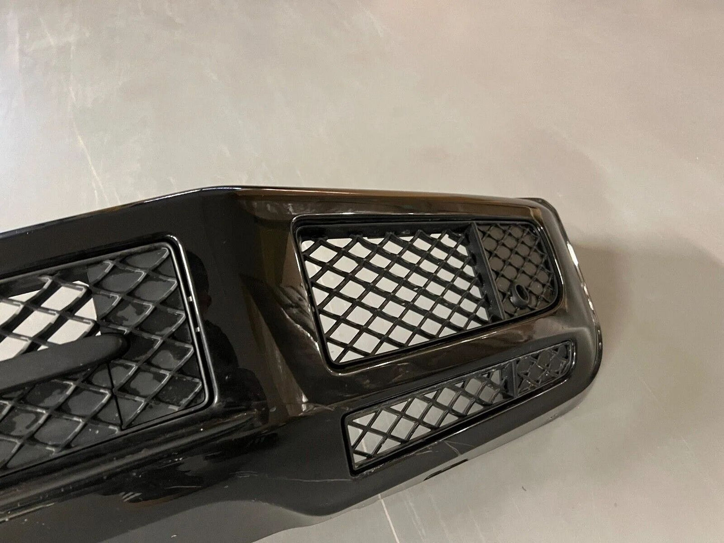 ORIGINAL Mercedes Benz G-Klasse W463 Stoßfänger vorne SCHWARZ