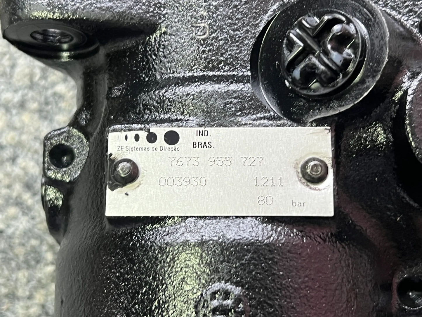 Original Iveco Ölpumpe Servolenkung 98470786 7673955727 NEU