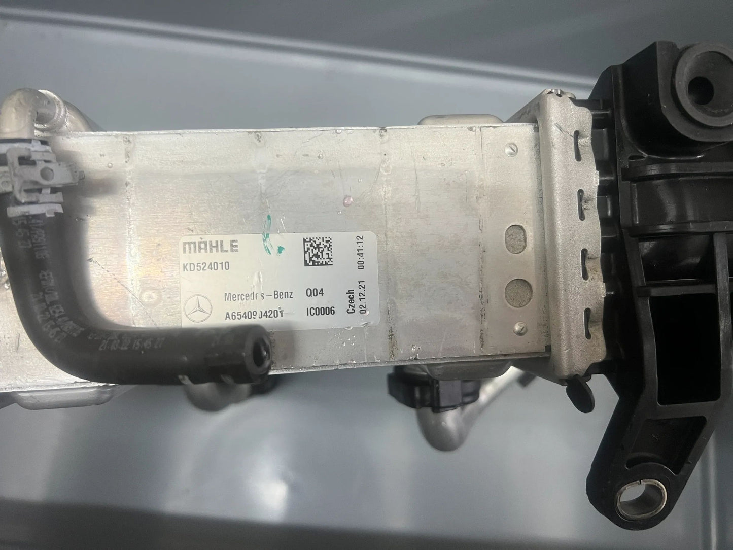Original Mercedes-Benz Ladeluftkühler A6540904201 NEU