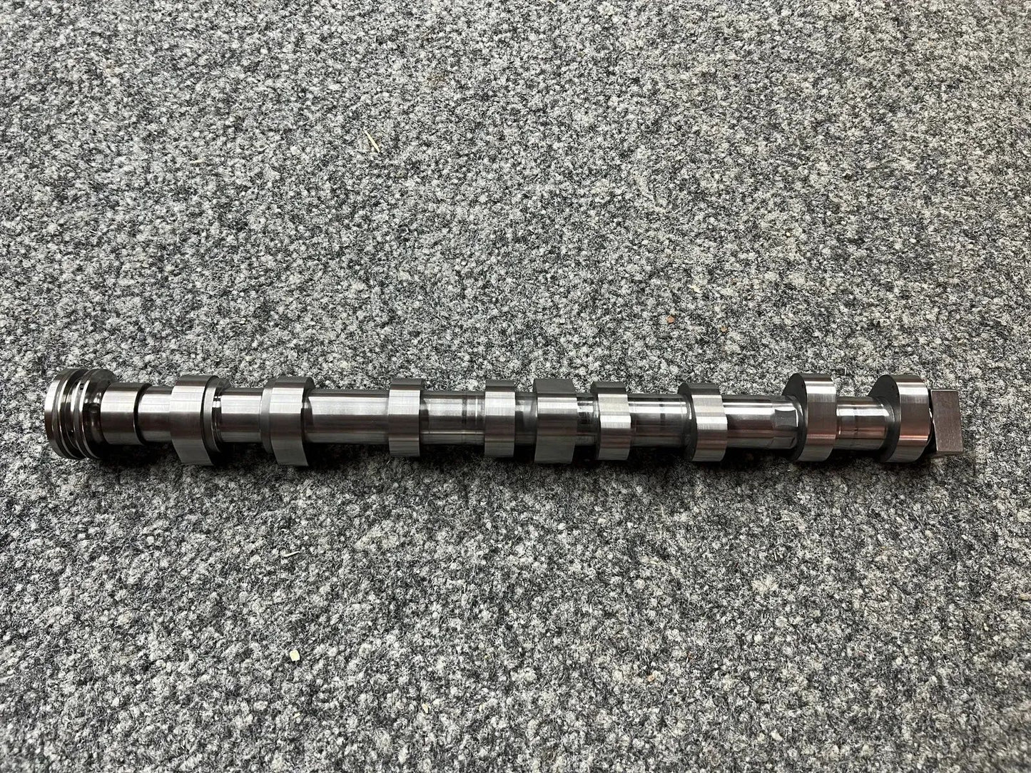 Original BMW Einlassnockenwelle 11317567238 + Auslassnockenwelle 11317563364 NEU