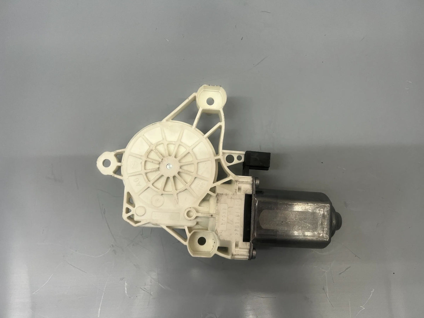 Original Mercedes-Benz Getriebemotor Fensterheber A0009065108 NEU
