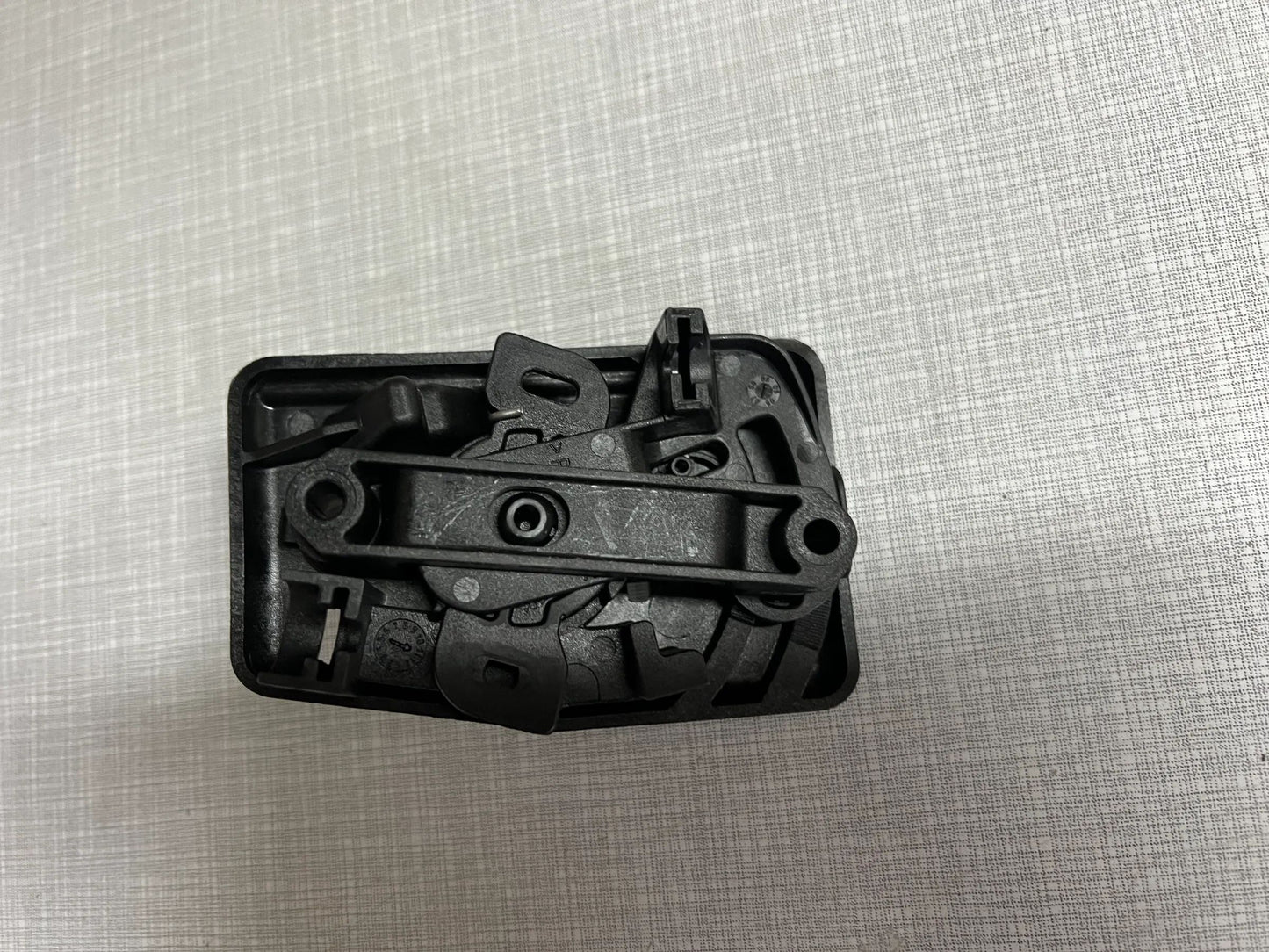 Original Mercedes-Benz Betätigung Hecktür links A9067400188 NEU