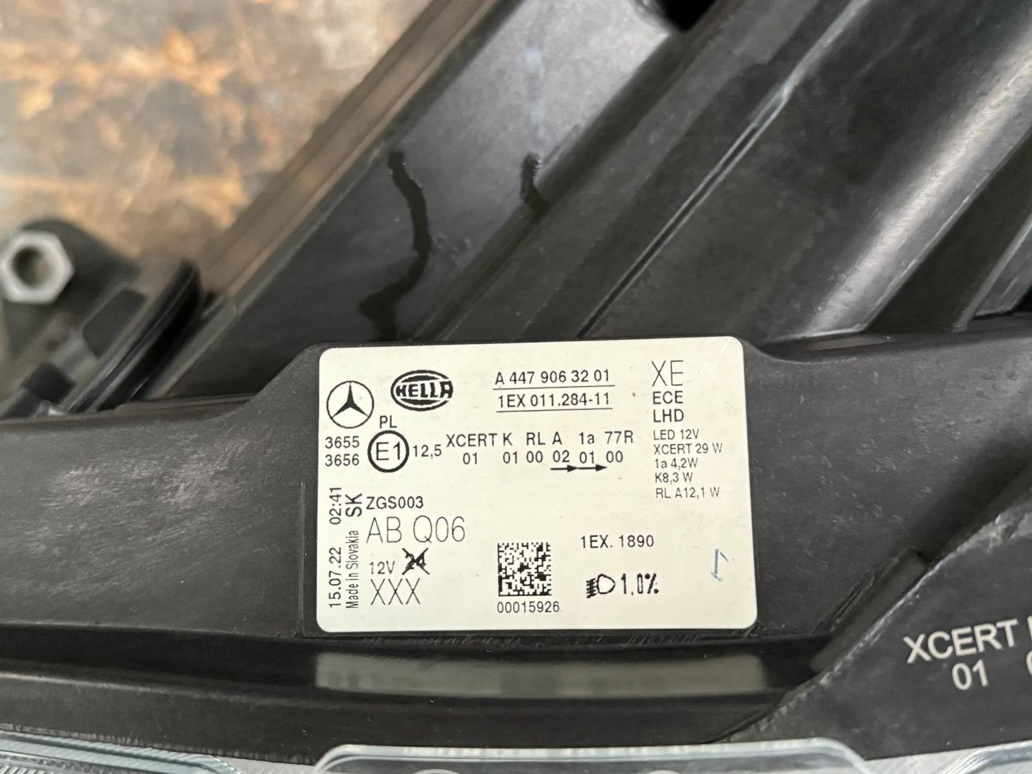 Mercedes-Benz V-Klasse/Vito W447 Frontscheinwerfer Links LED A4479063201 NEU
