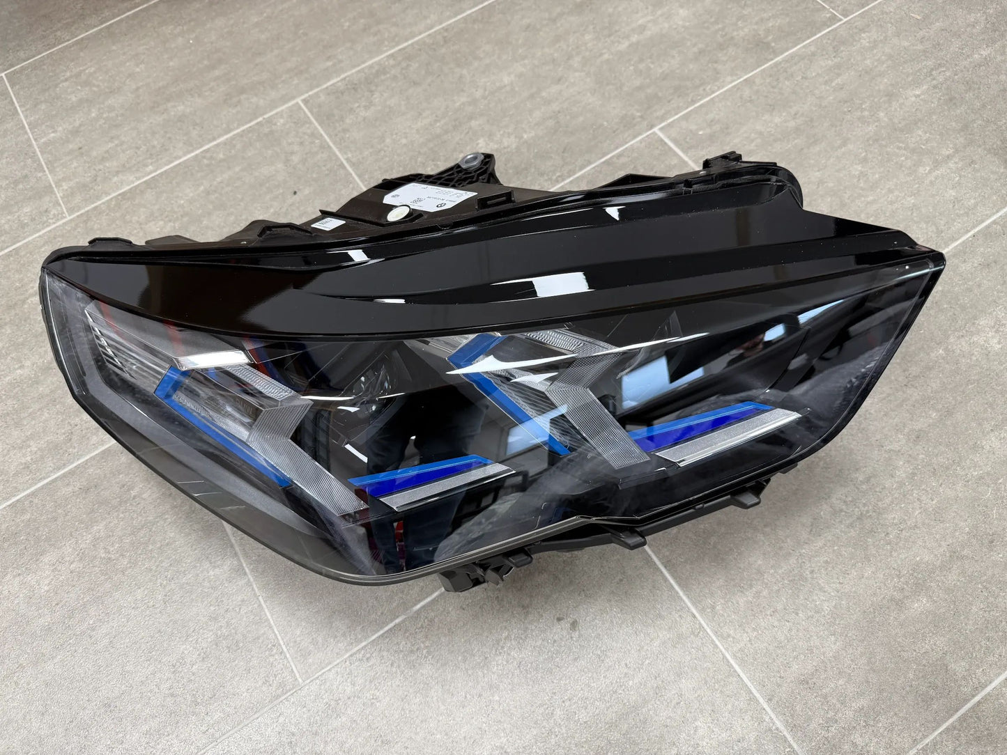 Original BMW X2 U10 LED-Scheinwerfer Rechts mit Steuergerät 5A77EC2 NEU