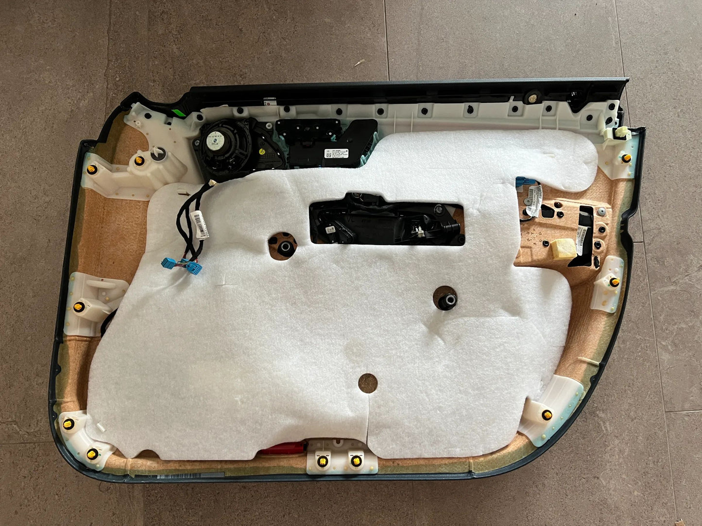 Original Mercedes-Benz S-Klasse W222 Türverkleidung vorne links KOMPLETT NEU