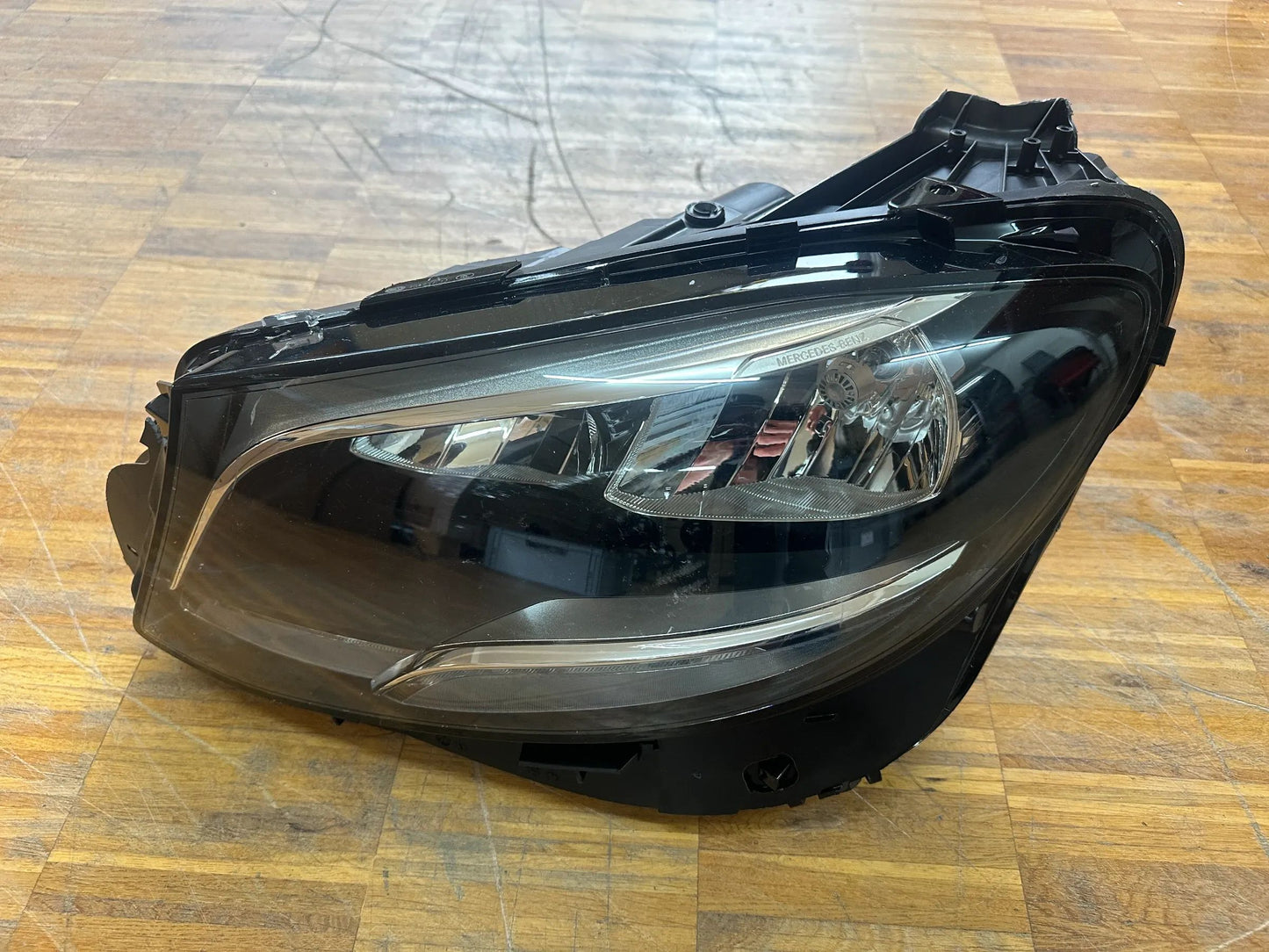 Original Mercedes-Benz E-Klasse W213 Scheinwerfer A2138202161
