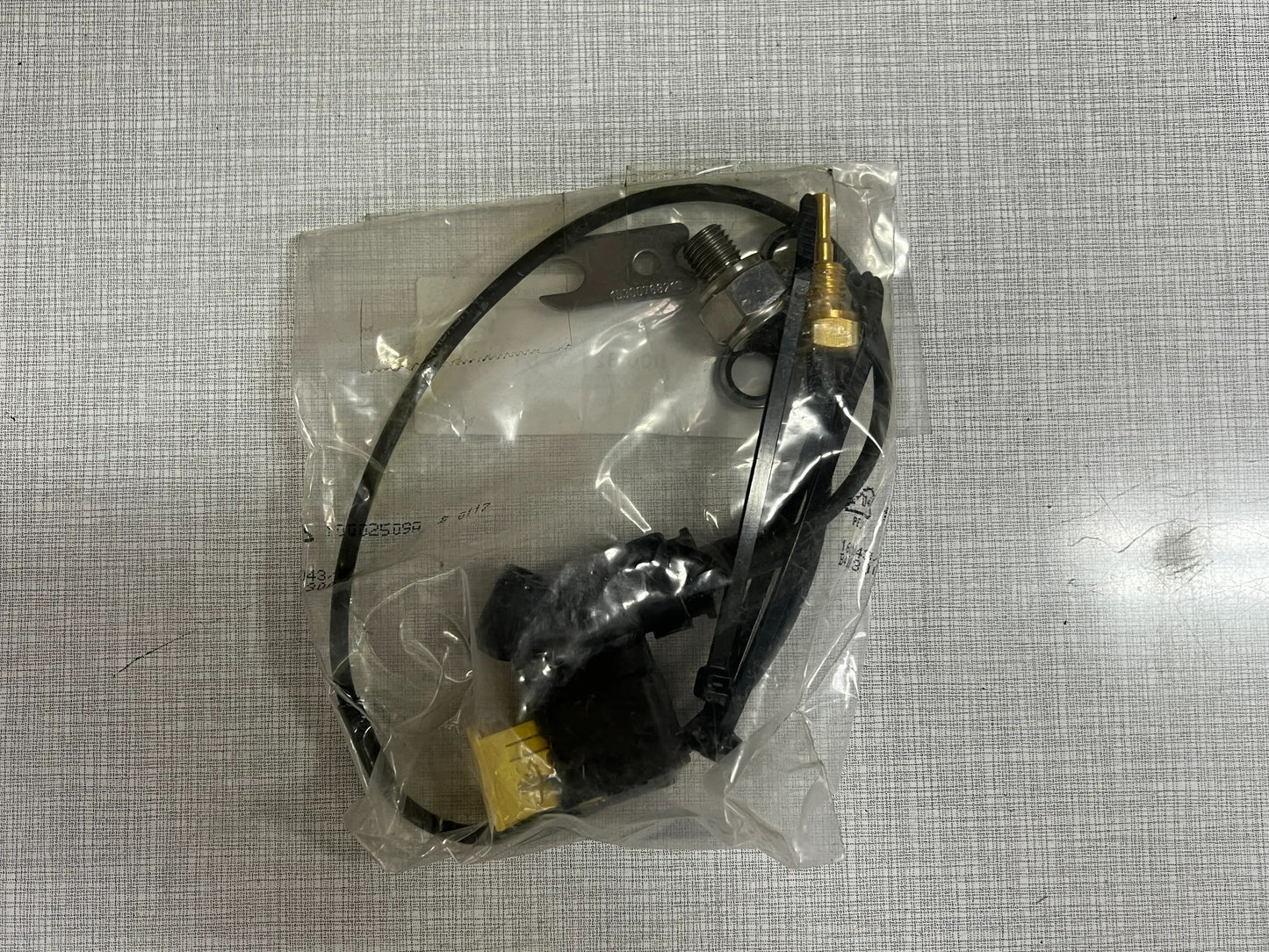 Original Mercedes Benz Actros 4, Econic, Evobus,Temperatursensor A0008210981 NEU