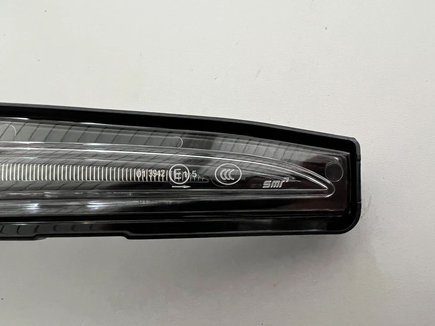 ORIGINAL Mercedes Benz V-Klasse Aussenspiegel Blinker A0999064601 rechts NEU