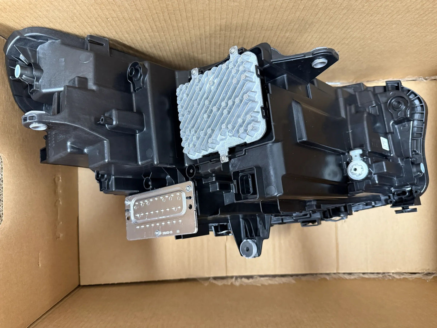 Original BMW X1 U11 LED-Scheinwerfer Links mit Steuergerät 5A9A231 NEU