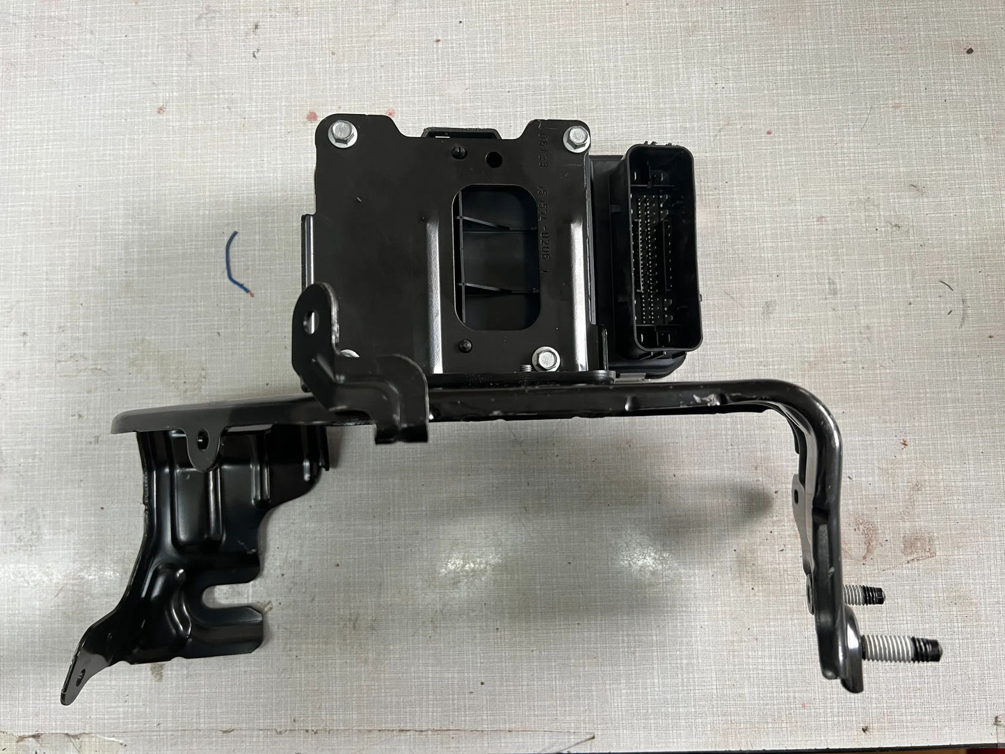 Original Mercedes-Benz C-Klasse W206 Steuergerät Kompressor A2069010808 NEU