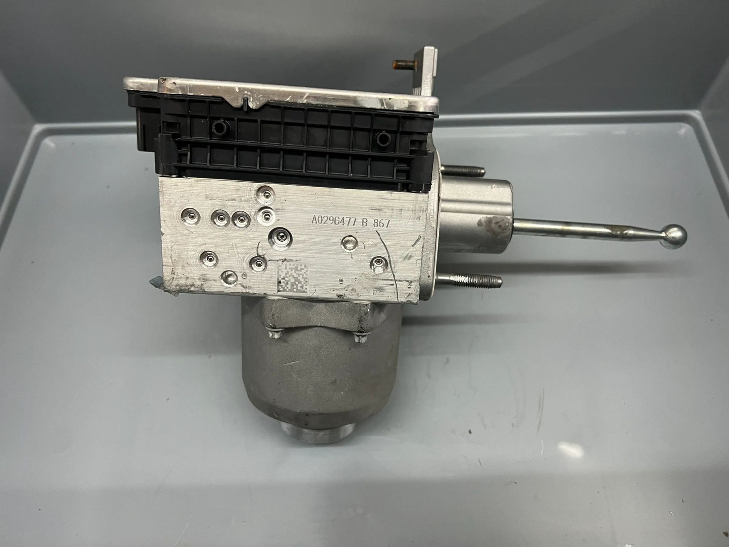 Original Mercedes Benz Elektromechanische Servolenkung A1749001000 NEU