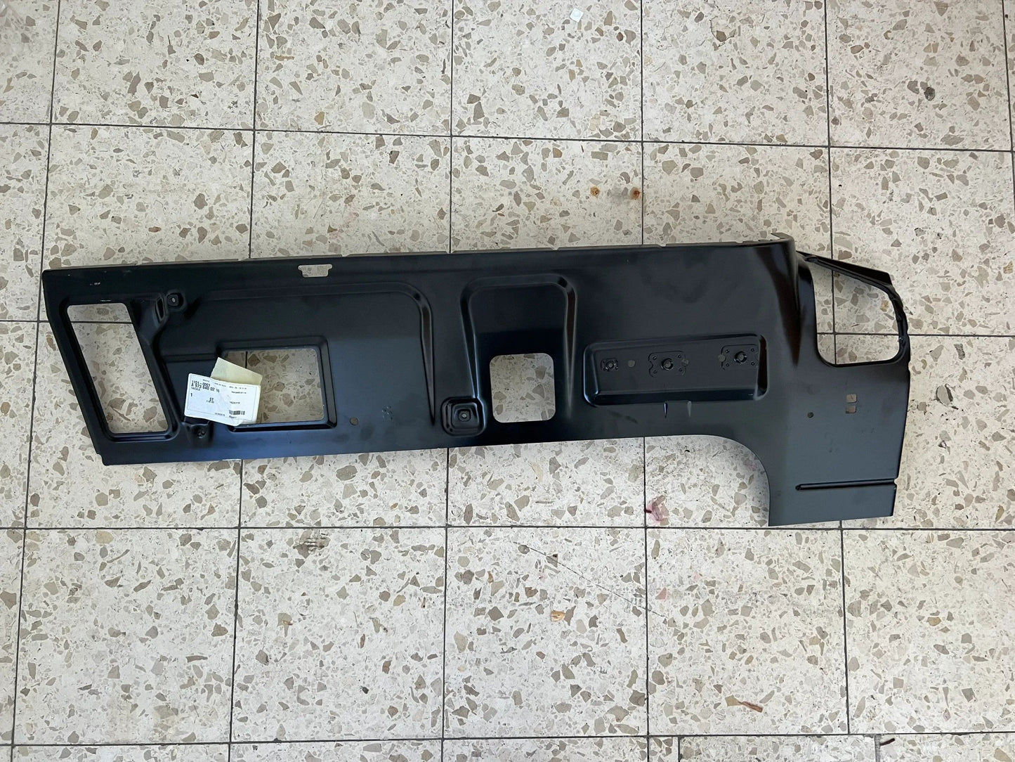 Original Mercedes-Benz Säule A9736400210 NEU
