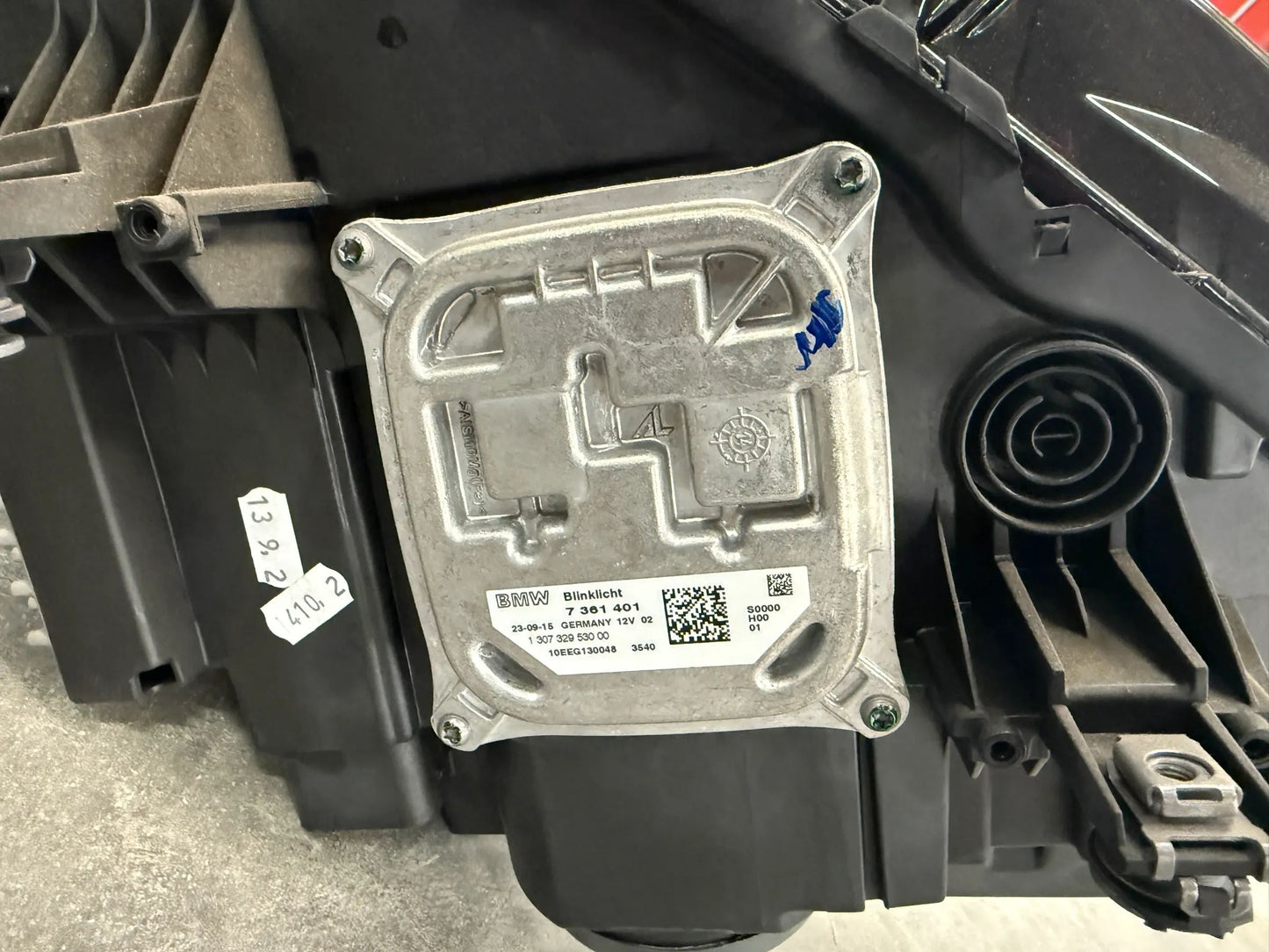 Original BMW i12 i15 i8 LED Scheinwerfer mit Steuergerät mit Blinklicht 7414837