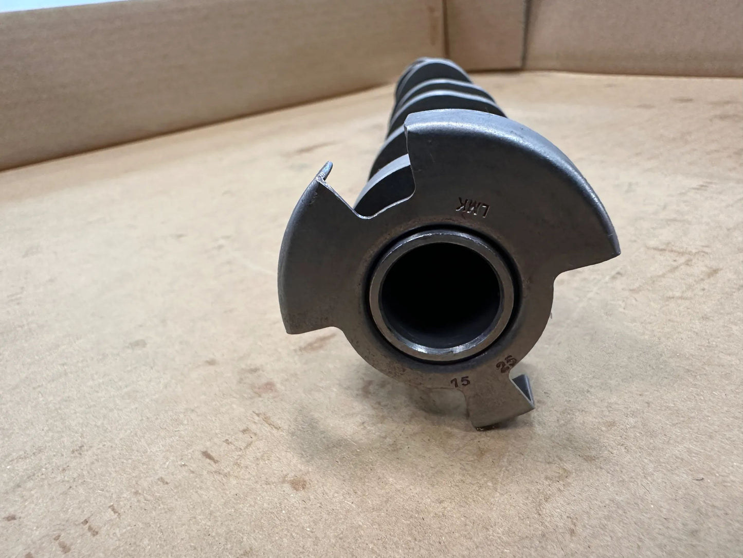 Original BMW Auslassnockenwelle 8629227 11318629227 NEU