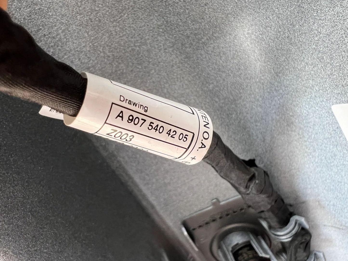 Original Mercedes-Benz Sprinter Stoßstange hinten WEIß mit PDC A9078809101 NEU