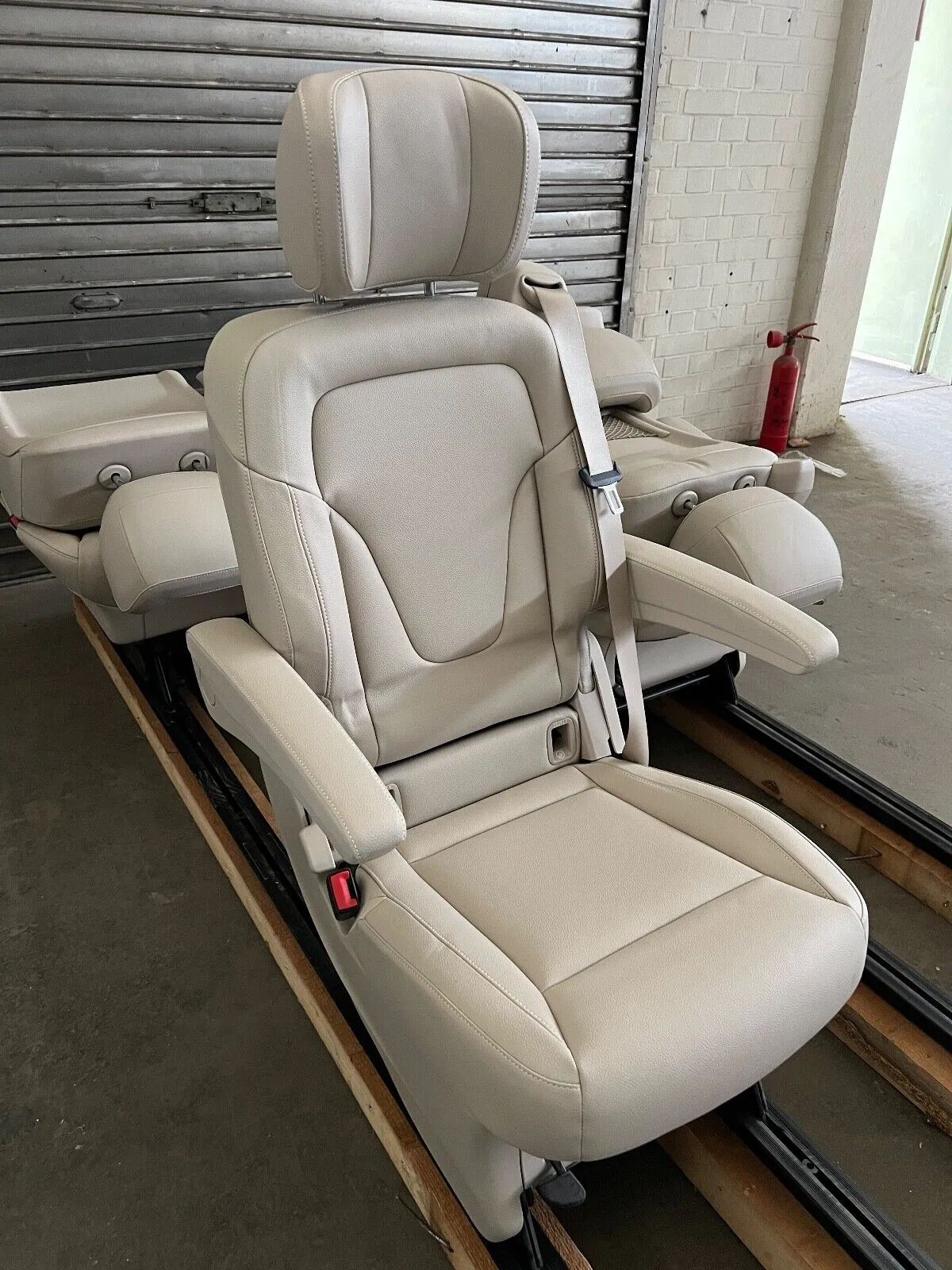 ORIGINAL Mercedes Benz W447/W448 V-Klasse/Vito Einzelsitz Kunstleder Beige NEU
