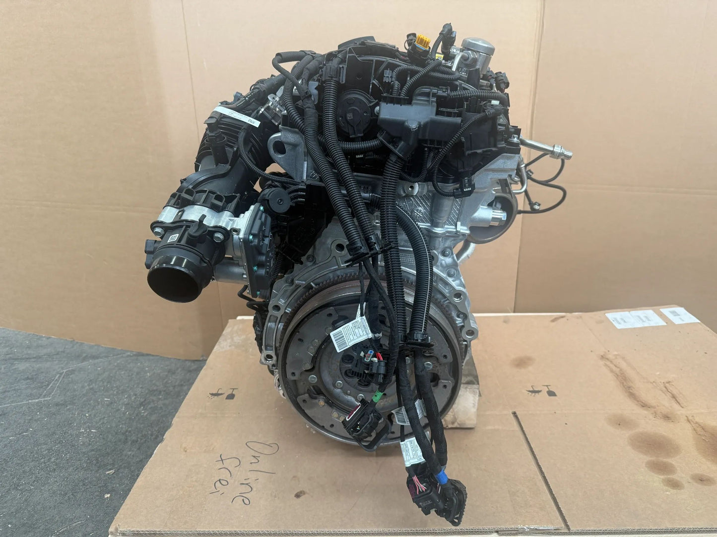 Original BMW/MINI Motor 3-Zylinder B38 B38A15M2 8699725 NEU