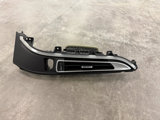 Original BMW i12 i15 i8 Frischluftgrill Mitte 9319979 64229319979 NEU