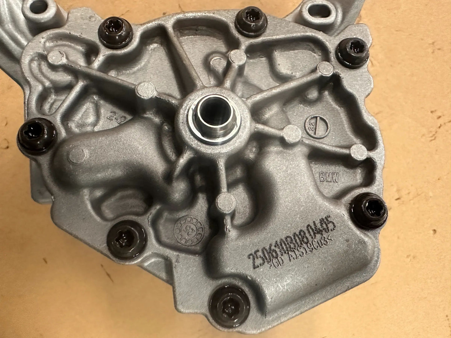 Original BMW Ölpumpe 9844184 11419844184 NEU