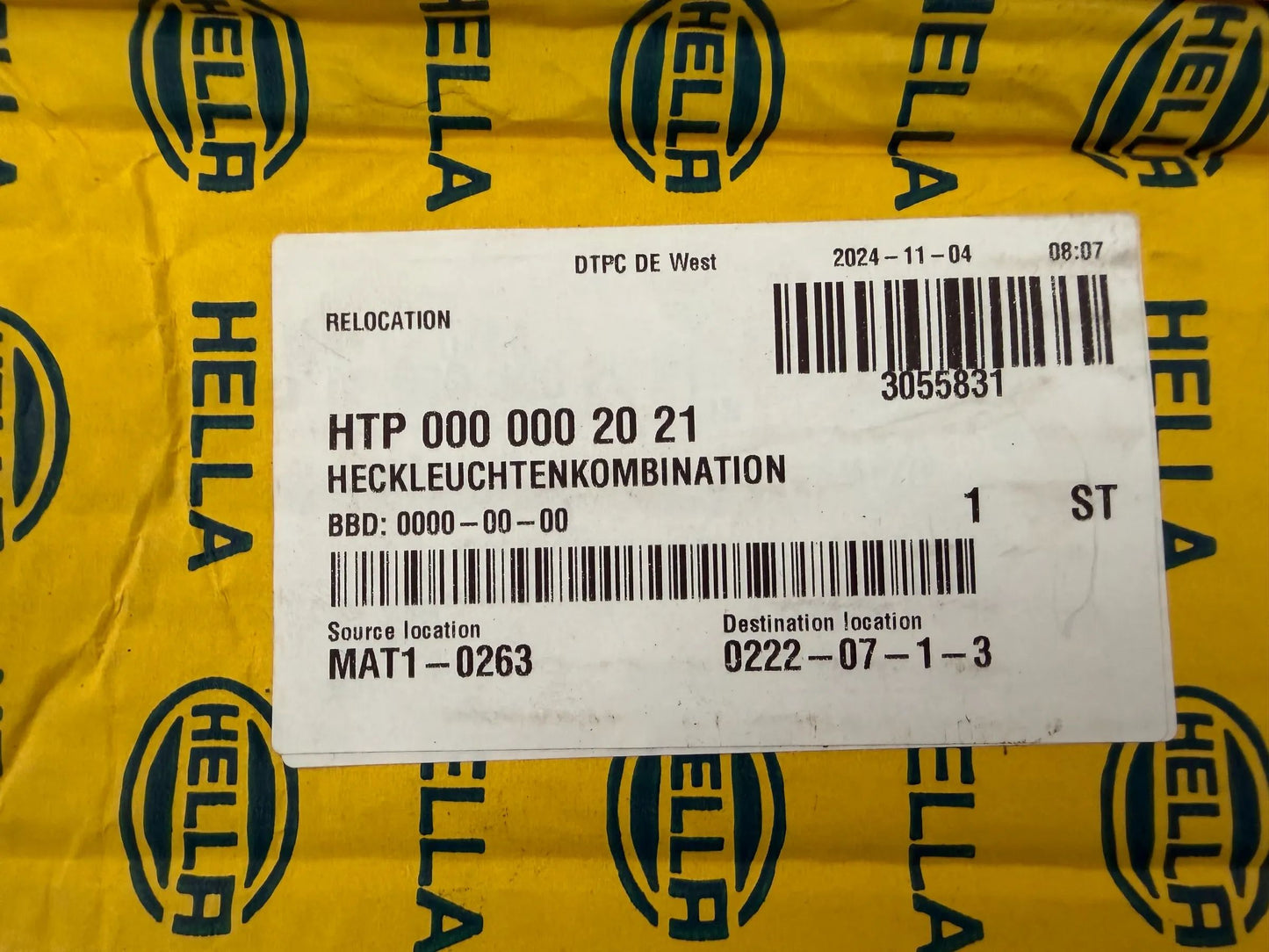 Original Hella Heckleuchte Rechts 2VP 340 450-021 NEU