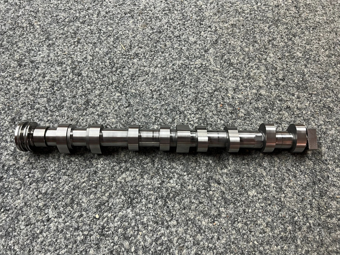 ORIGINAL BMW Auslassnockenwelle 11317563364 NEU