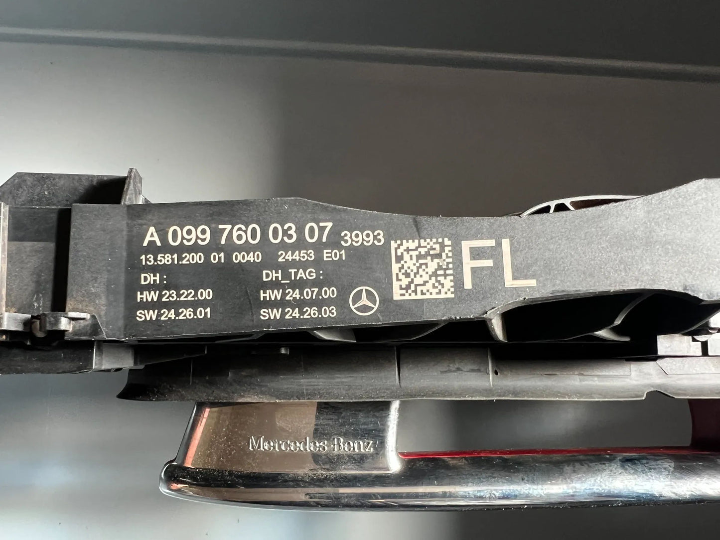 Original Mercedes-Benz CLA W174 Türgriff Links A0997600307 NEU