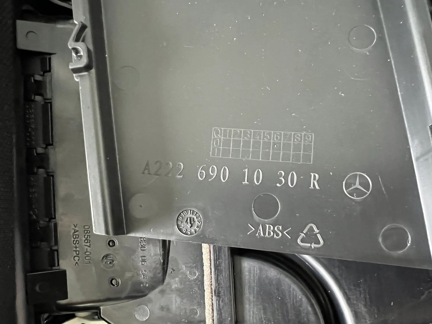 Mercedes Benz S-Klasse W222 B-Säule RECHTS Verkleidung schwarz A2226900425