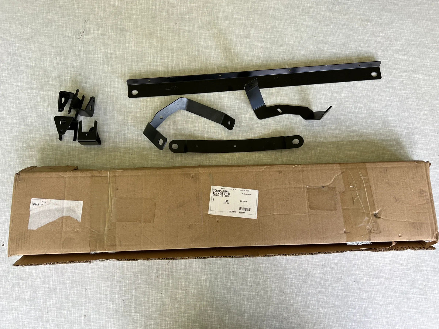 Original Mercedes-Benz Actros 5 Arocs 4 5 Halter LED-Bars B67520166 NEU