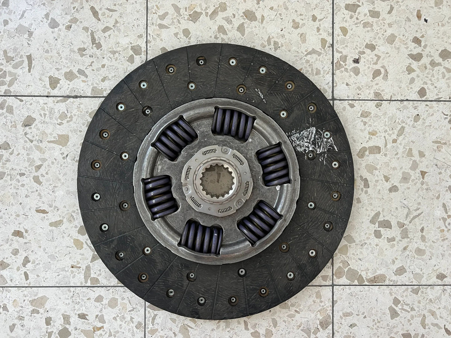 Original Mercedes-Benz Kupplungsscheibe A0262506103 NEU