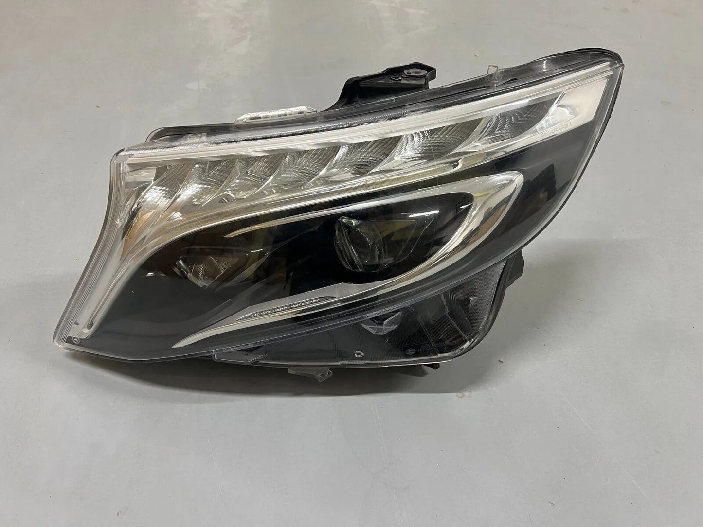 ORIG Mercedes Benz W447/W448 V-Klasse/Vito LED-Scheinwerfer links A4479060101