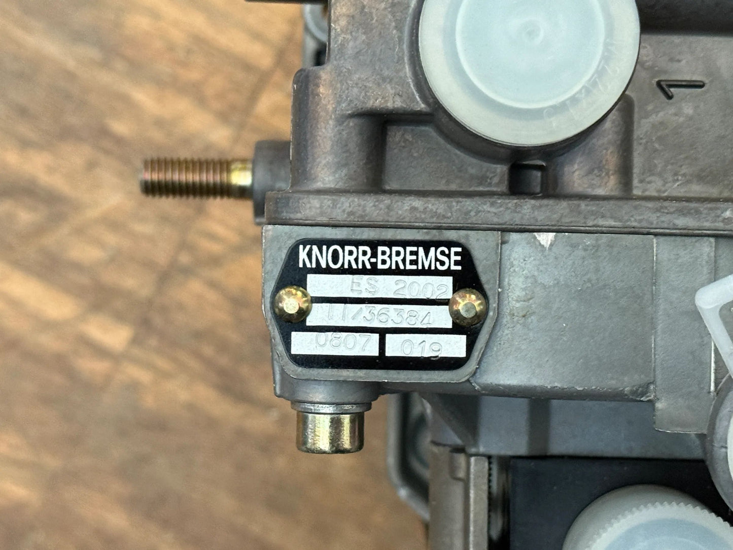 Iveco KNORR-Bremse Steuergerät ABS Anhänger Modul 500037194 07151083203013 NEU