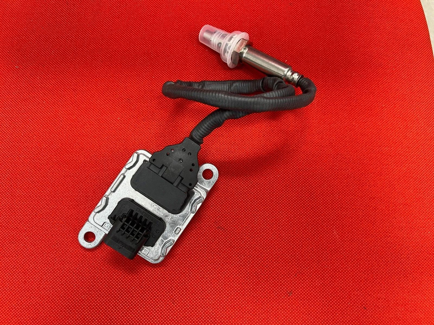 ORIGINAL Mercedes-Benz NOX Sensor A0009059112  Sprinter W907/W910 NEU