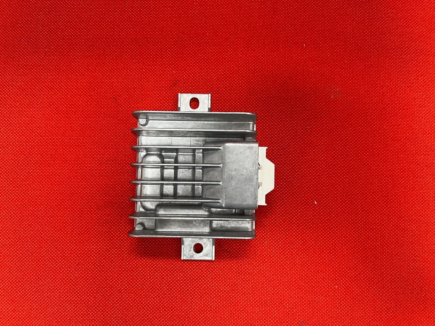 Original Mercedes W213 E-Kl Steuergerät Verstärker Amplifier Module A2139005932