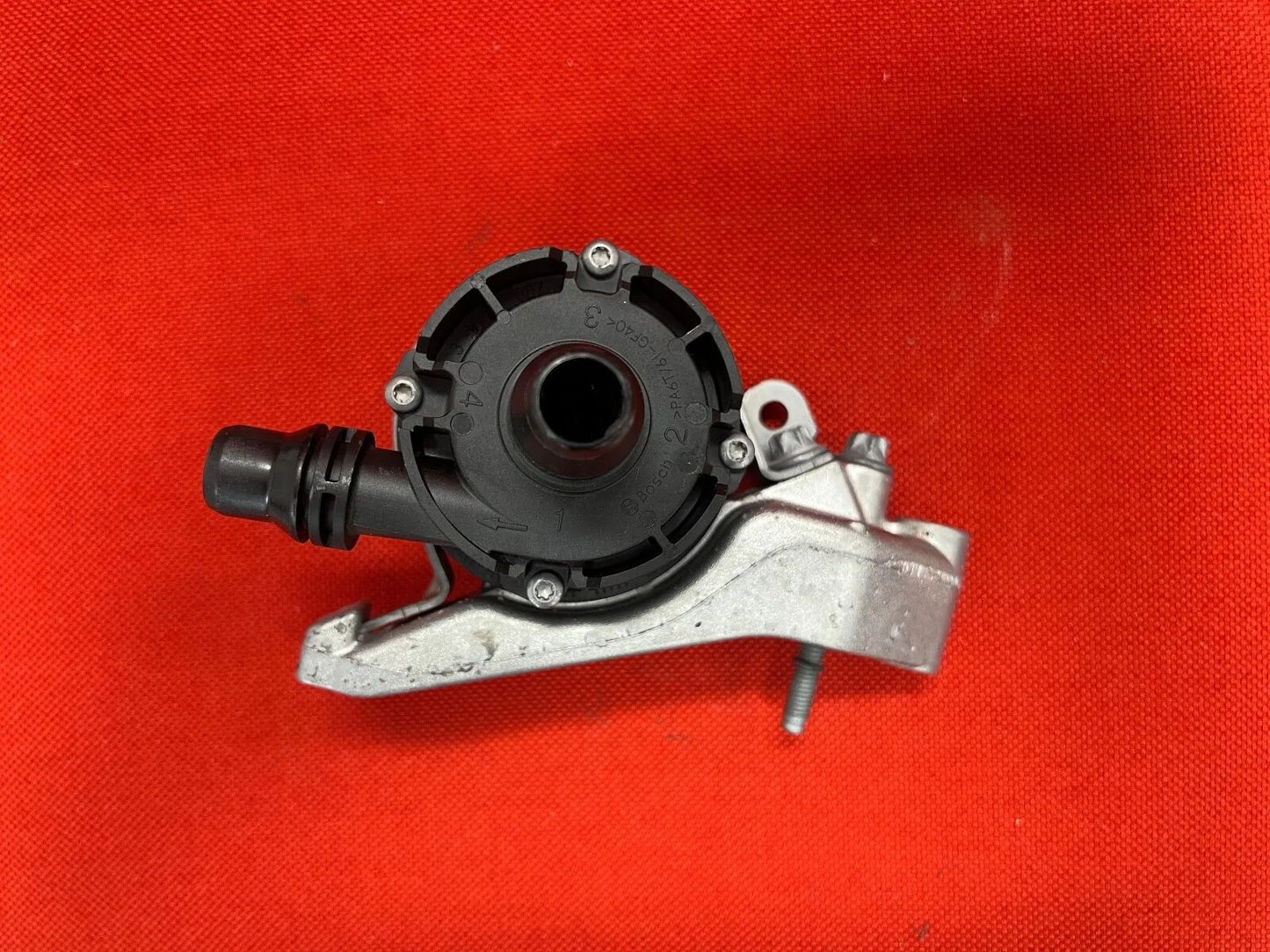 MERCEDES BENZ Zusatzwasserpumpe Wasserpumpe W213 T-Modell E-Klasse A0005005400