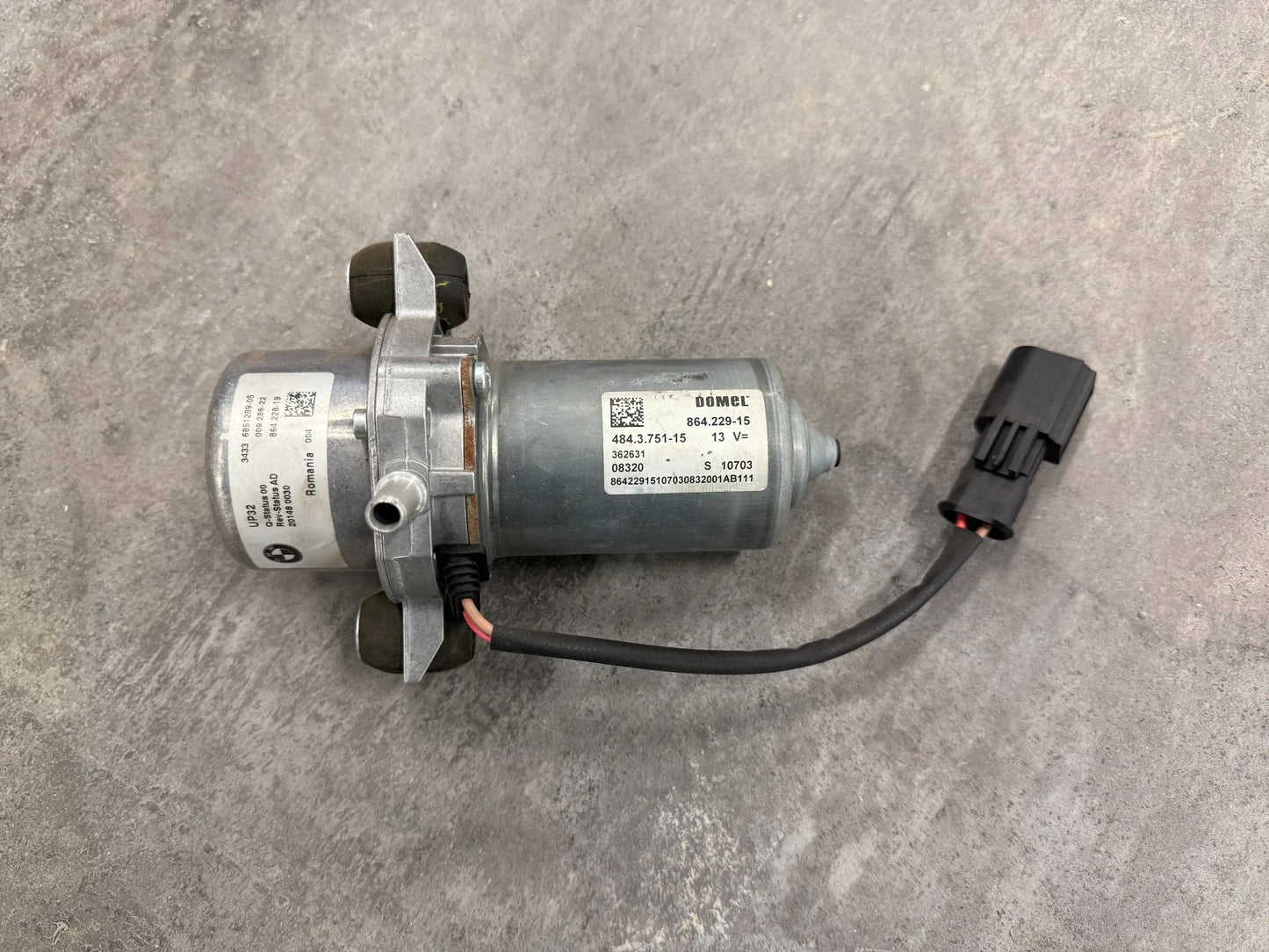 Original BMW i12 i15 i8 Elektrischer Durchlauferhitzer 5A66203 9873691 NEU