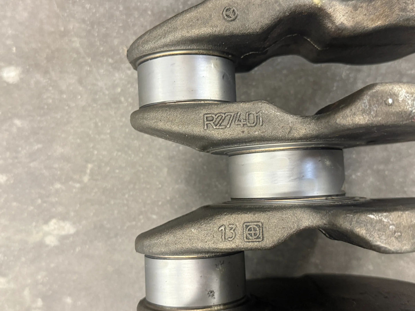 Original Mercedes-Benz M274 Kurbelwelle A2744225T345 R27401 NEU